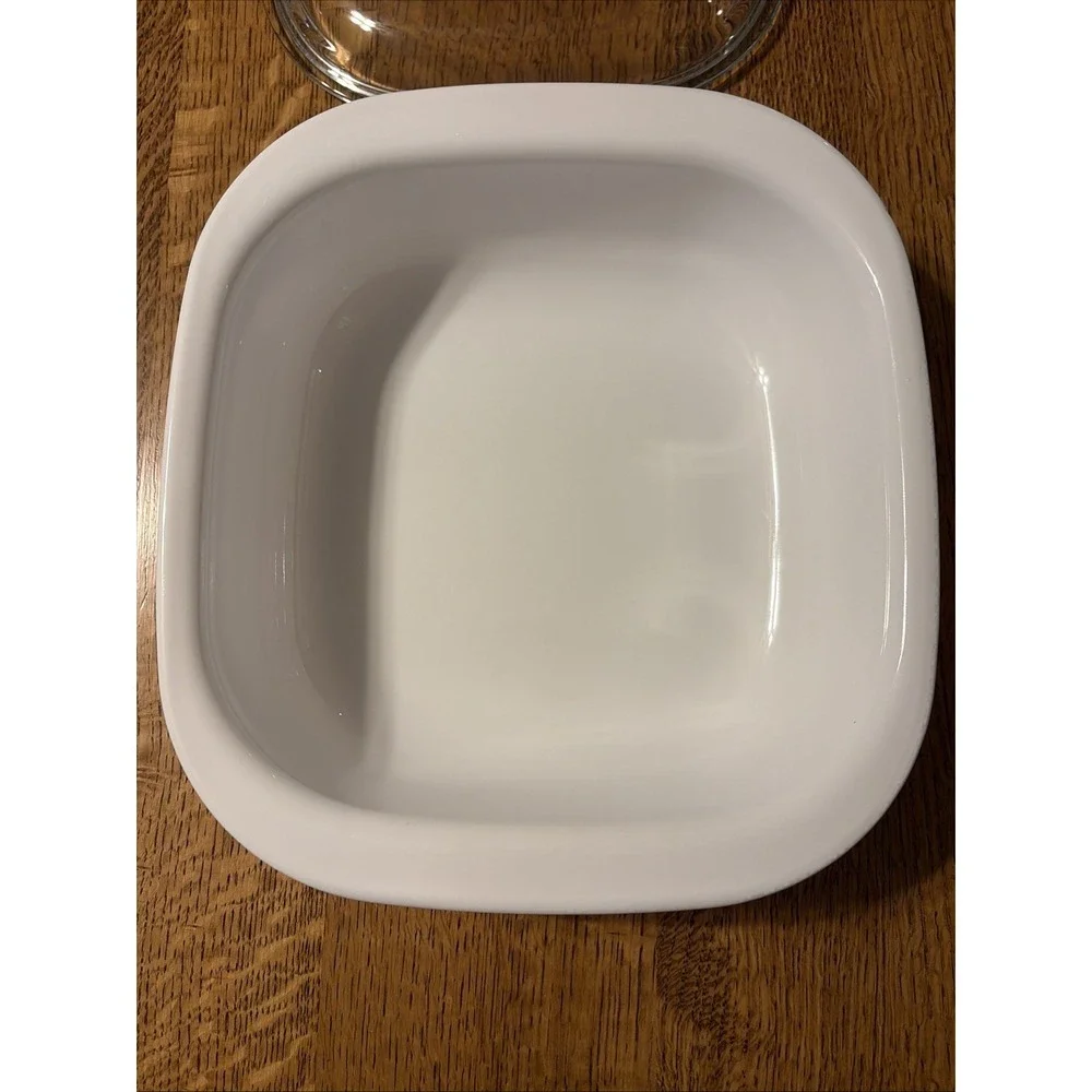 Corning Ware Simply Light 2.5 Qt Casserole Baking Dish White with Glass Lid EUC